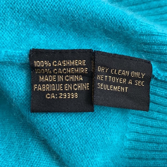 ANDRE Christian 💯 Cashmere Sweater Size M - Picture 8 of 13